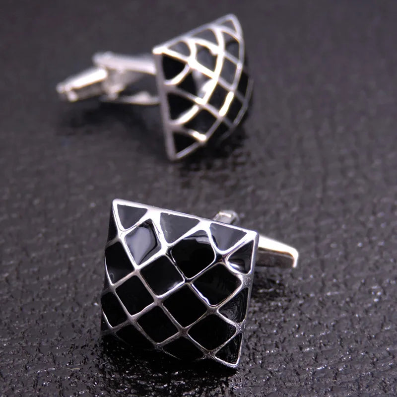 Cufflinks For Men Luxury Silvery Cuffs Retro Metal Cuff Links Mens French Square Button Shirts Business Jewelry Gift For Wedding